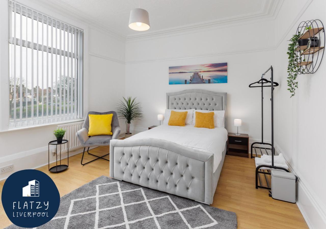 Flatzy - 6 Bed Oasis Close To Football Stadiums Liverpool Exterior photo